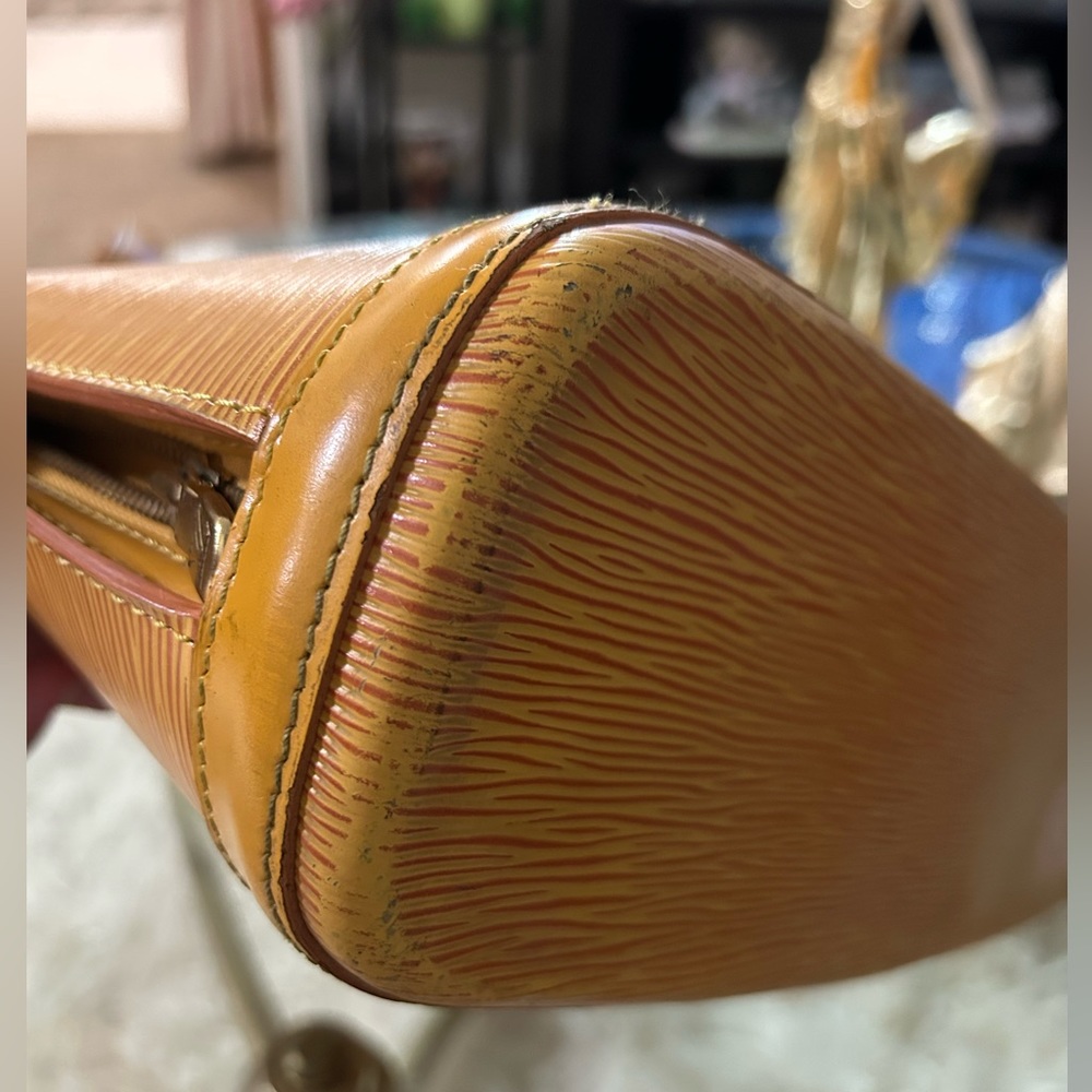 Louis Vuitton Epi Lussac Mustard Yellow - Picture 11 of 16